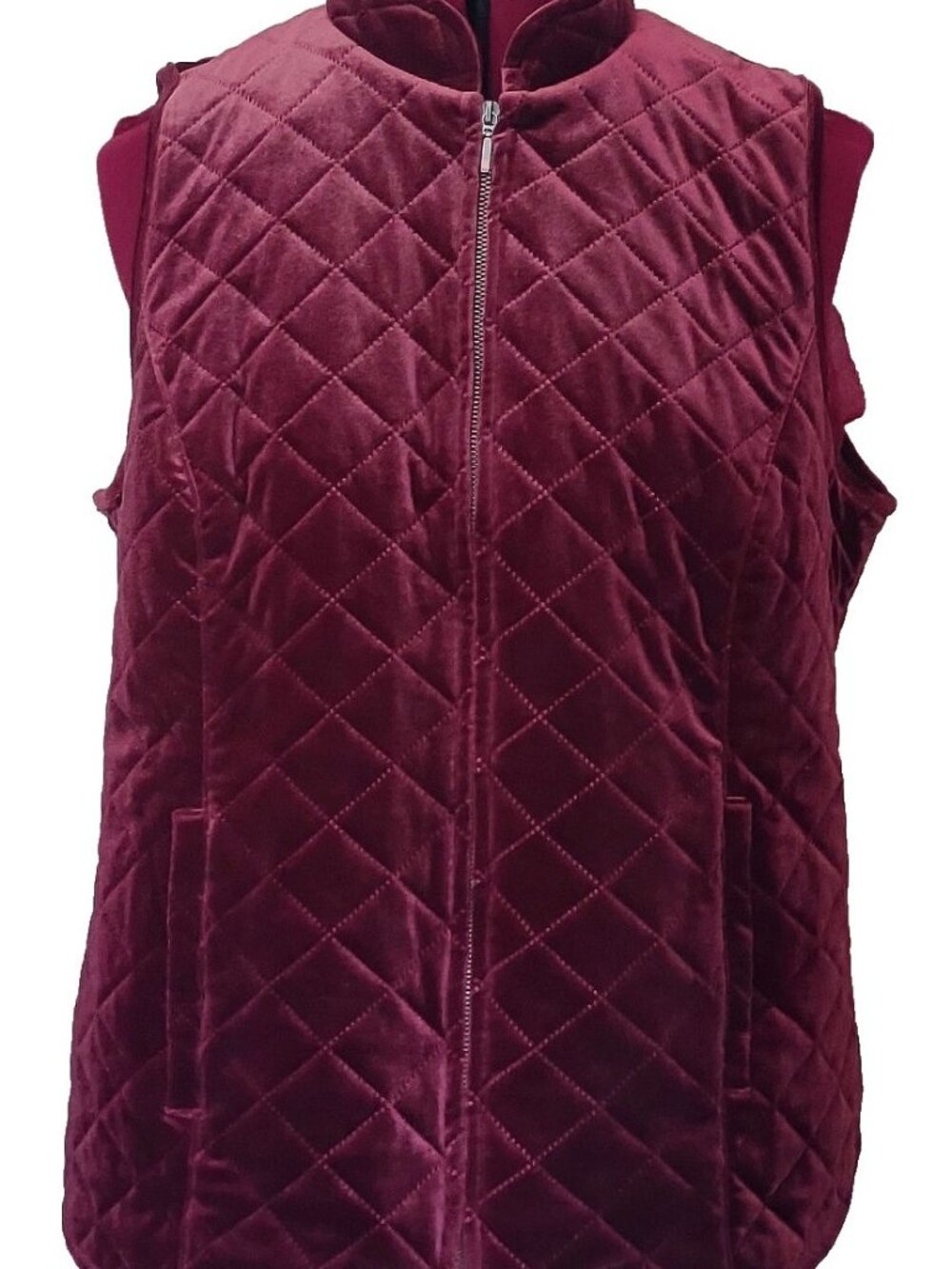Chico’s Women’s Size 1 Medium/8 Burgundy Quilted Velour Vest